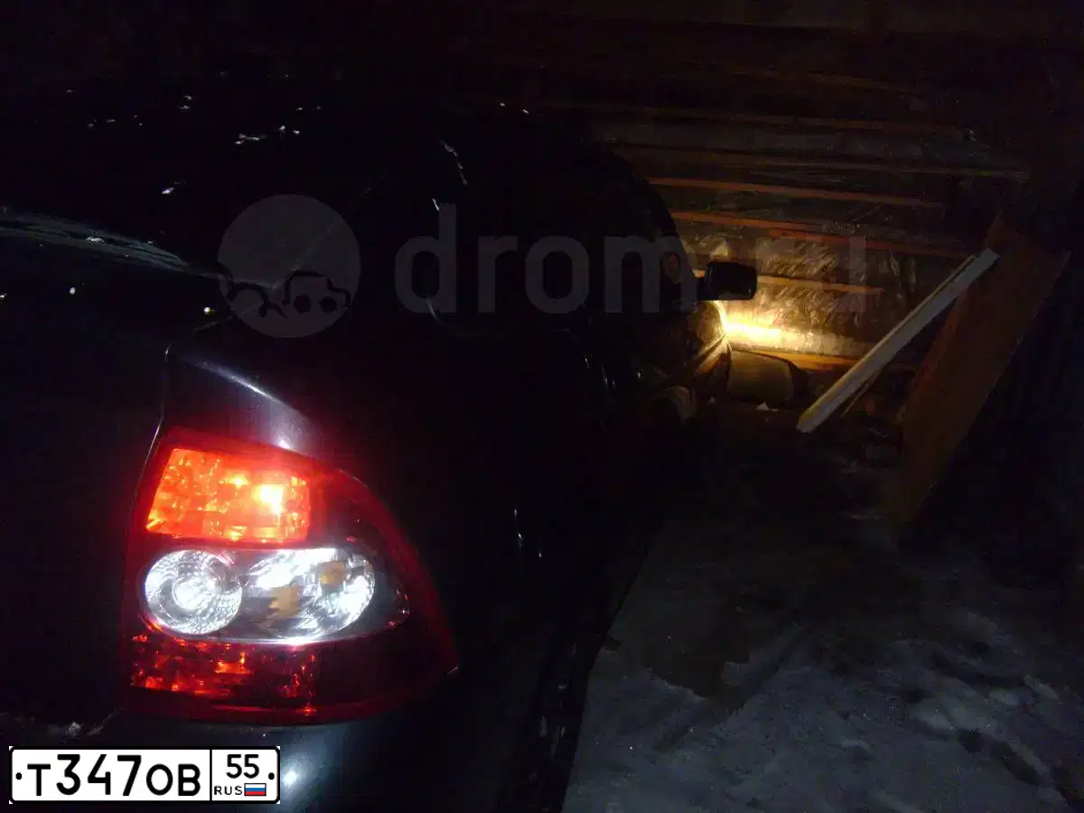 Фото автомобиля LADA 2172 PRIORA, 2008 — госномер Т347ОВ55. Цвет: ГРАФИТОВЫЙ МЕТАЛЛИК
