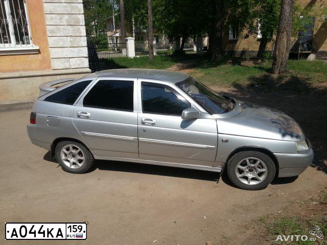 Фото автомобиля LADA 2112, 2004 — госномер Е301УТ159. Цвет: СВЕТЛО-СЕРЕБРИСТЫЙ МЕТАЛЛ