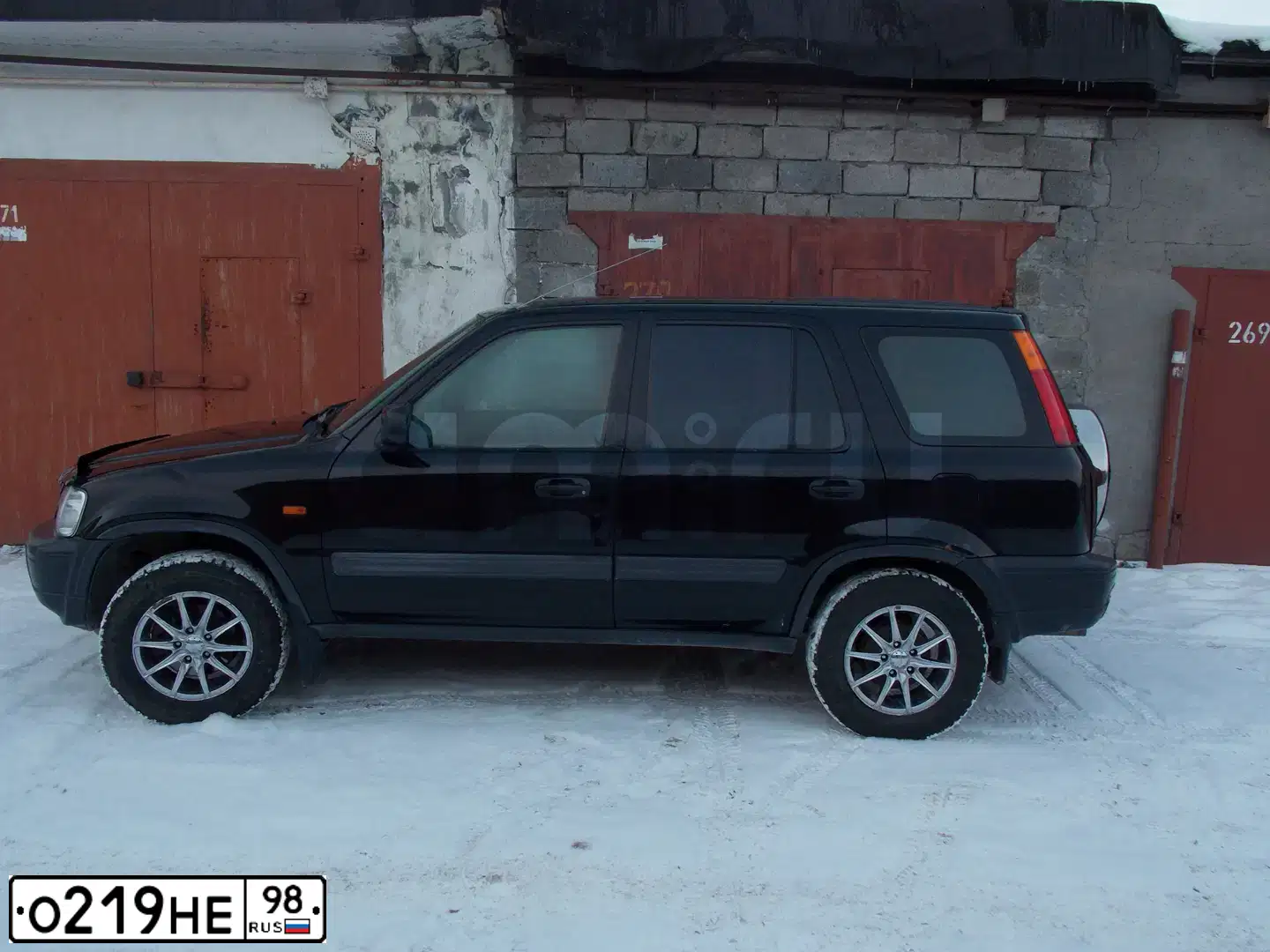 Фото автомобиля HONDA CR-V, 1998 — госномер О219НЕ98. Цвет: ЧЕРНЫЙ