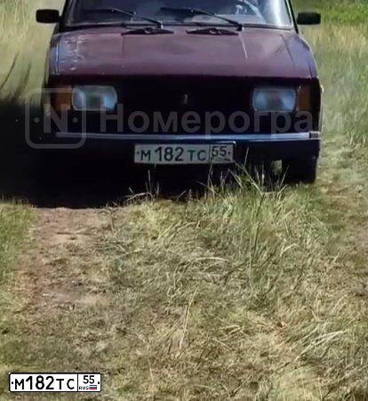 Фото автомобиля LADA 2105, 2006 — госномер М182ТС55. Цвет: ТЕМНО-КРАСНЫЙ