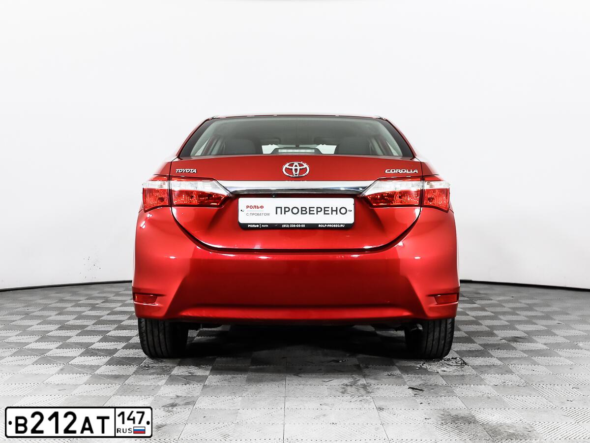 Фото автомобиля TOYOTA COROLLA, 2013 — госномер В212АТ147. Цвет: Красный