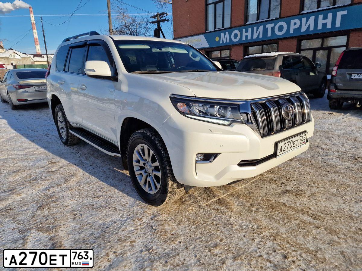 Фото автомобиля TOYOTA LANDCRUISER, 2018 — госномер А270ЕТ763. Цвет: Белый