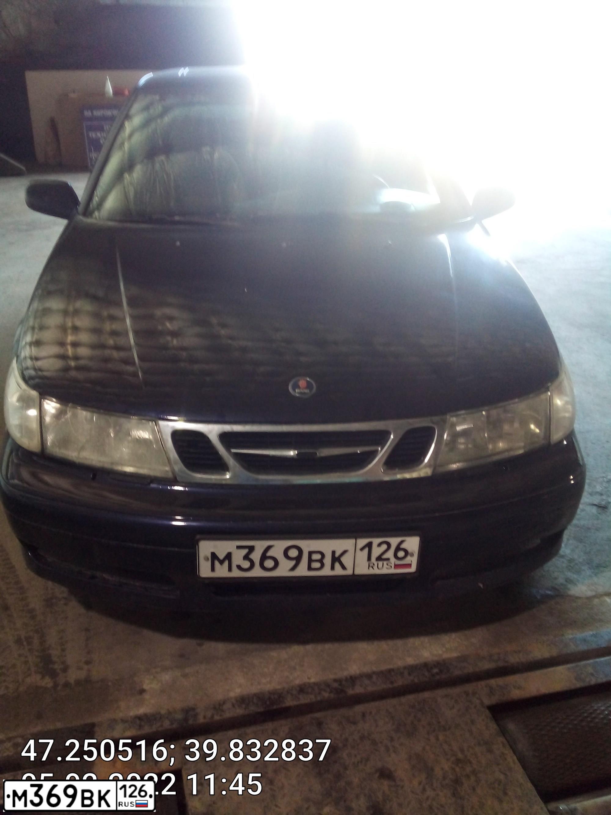 Фото автомобиля SAAB B 9-5, 2000 — госномер Т978КК50. Цвет: Темно-синий