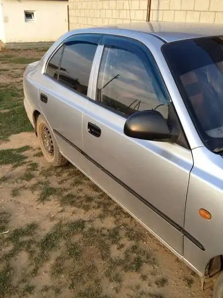 Фото автомобиля HYUNDAI ACCENT, 2007 — госномер У040РВ761