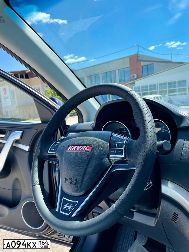 Фото автомобиля HAVAL H6, 2015 — госномер А094КХ164. Цвет: ЧЕРНЫЙ
