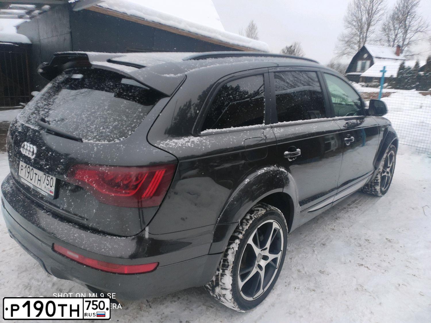 Фото автомобиля AUDI Q7, 2013 — госномер Р190ТН750. Цвет: ЧЕРНО-СЕРЫЙ