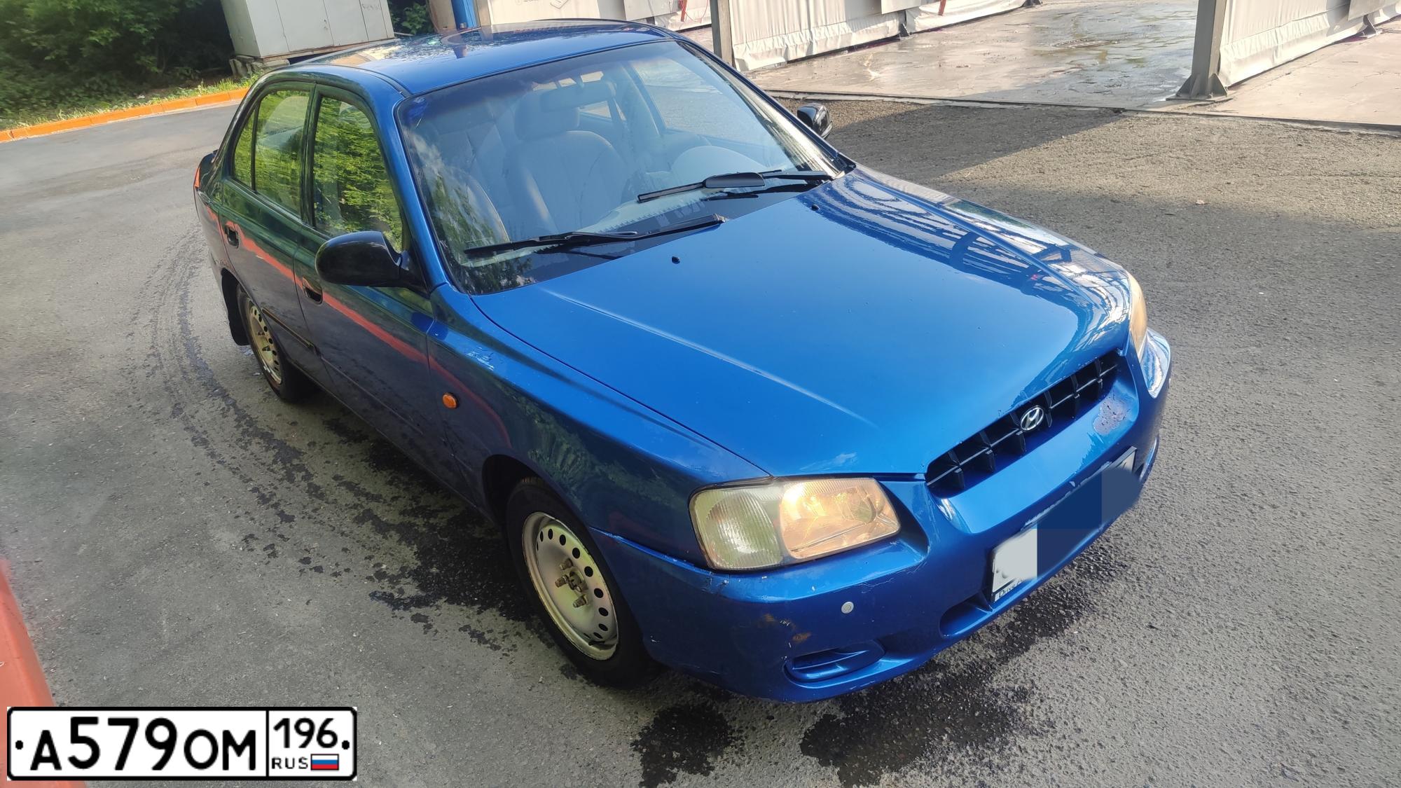 Фото автомобиля TAGAZ ACCENT, 2003 — госномер О877НО196. Цвет: синий