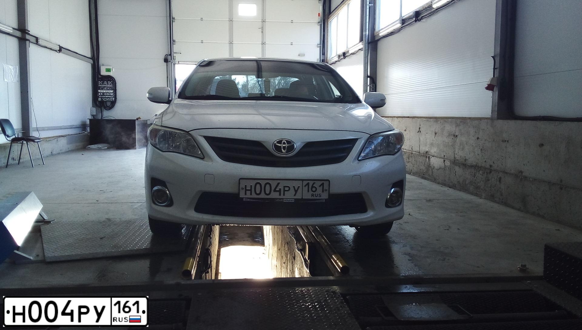 Фото автомобиля TOYOTA COROLLA, 2011 — госномер К219НР761