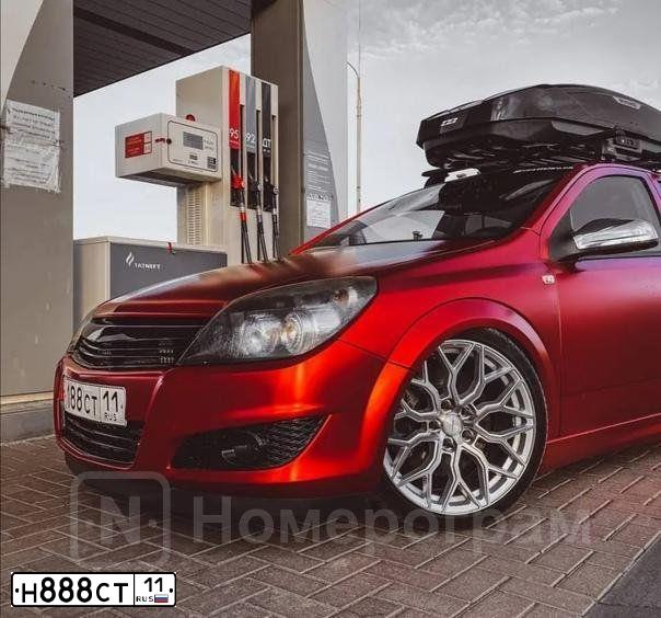 Фото автомобиля TOYOTA CAMRY, 2007 — госномер Н888СТ11. Цвет: ЧЕРНЫЙ