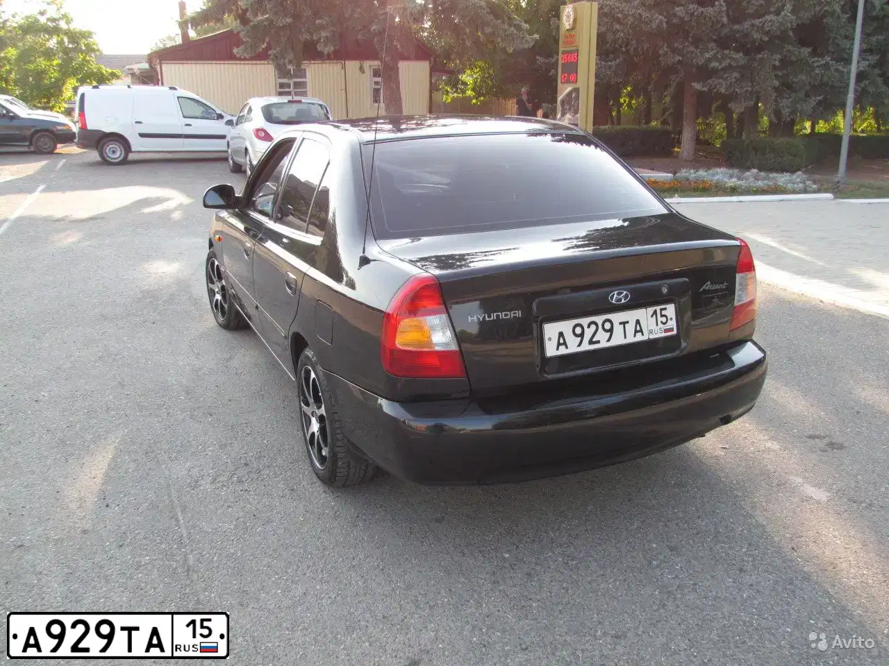 Фото автомобиля TAGAZ ACCENT, 2008 — госномер А929ТА15. Цвет: ЧЕРНЫЙ