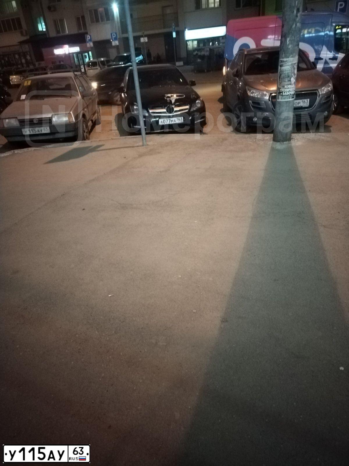 Фото автомобиля LADA 2109 SAMARA, 1998 — госномер У115АУ63. Цвет: СЕРЕБРИСТО ГОЛУБОЙ