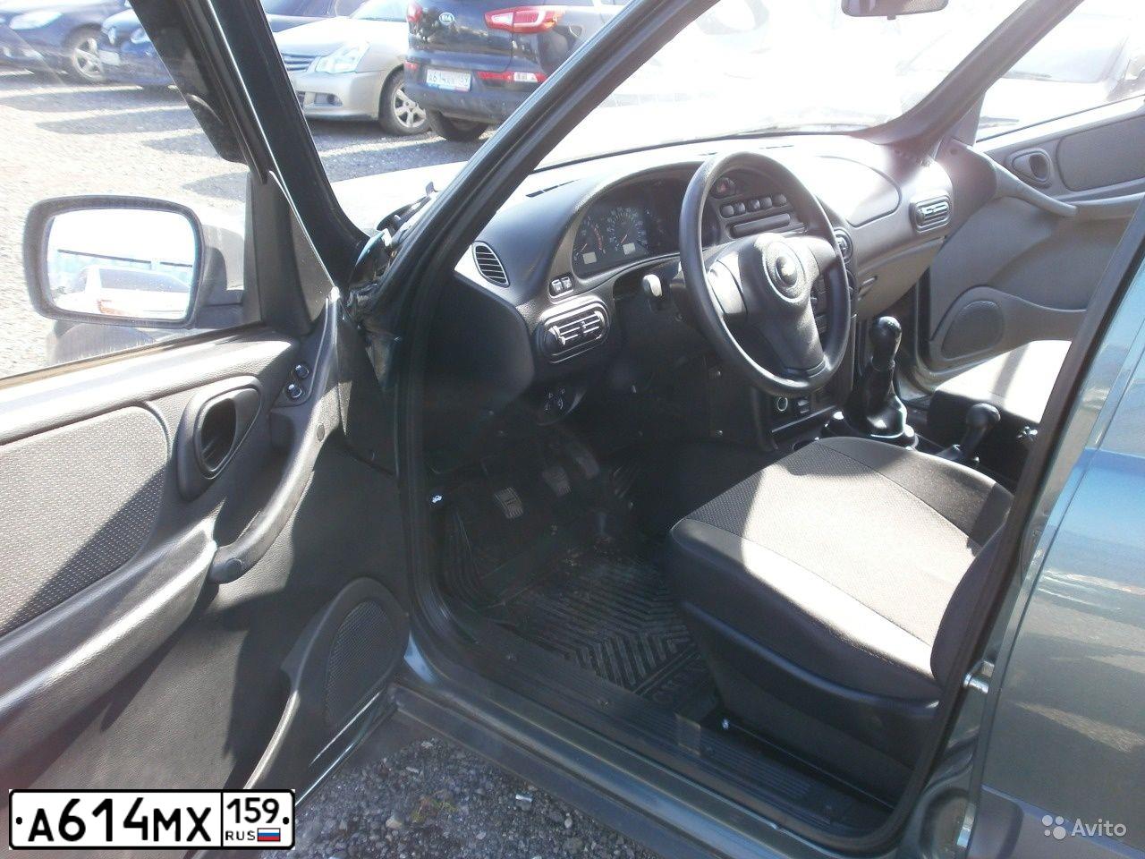 Фото автомобиля LADA 2113 SAMARA, 2011 — госномер Е583АО159. Цвет: средний серо-зеленый металлик