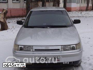 Фото автомобиля LADA 2110, 2002 — госномер О645КТ64. Цвет: СВЕТЛО-СЕРЕБРИСТЫЙ МЕТАЛЛ