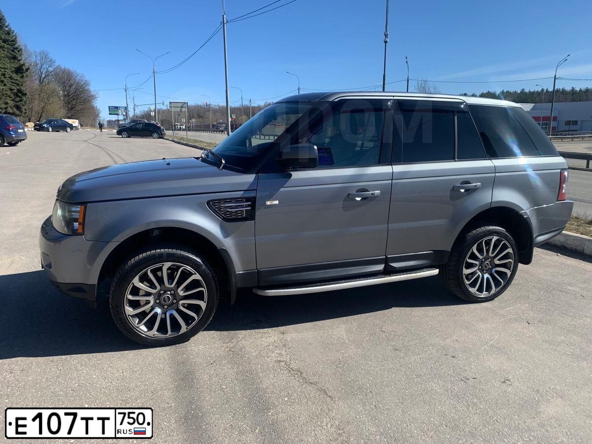 Фото автомобиля LANDROVER RANGE ROVER SPORT, 2012 — госномер С968СУ40. Цвет: СЕРЫЙ