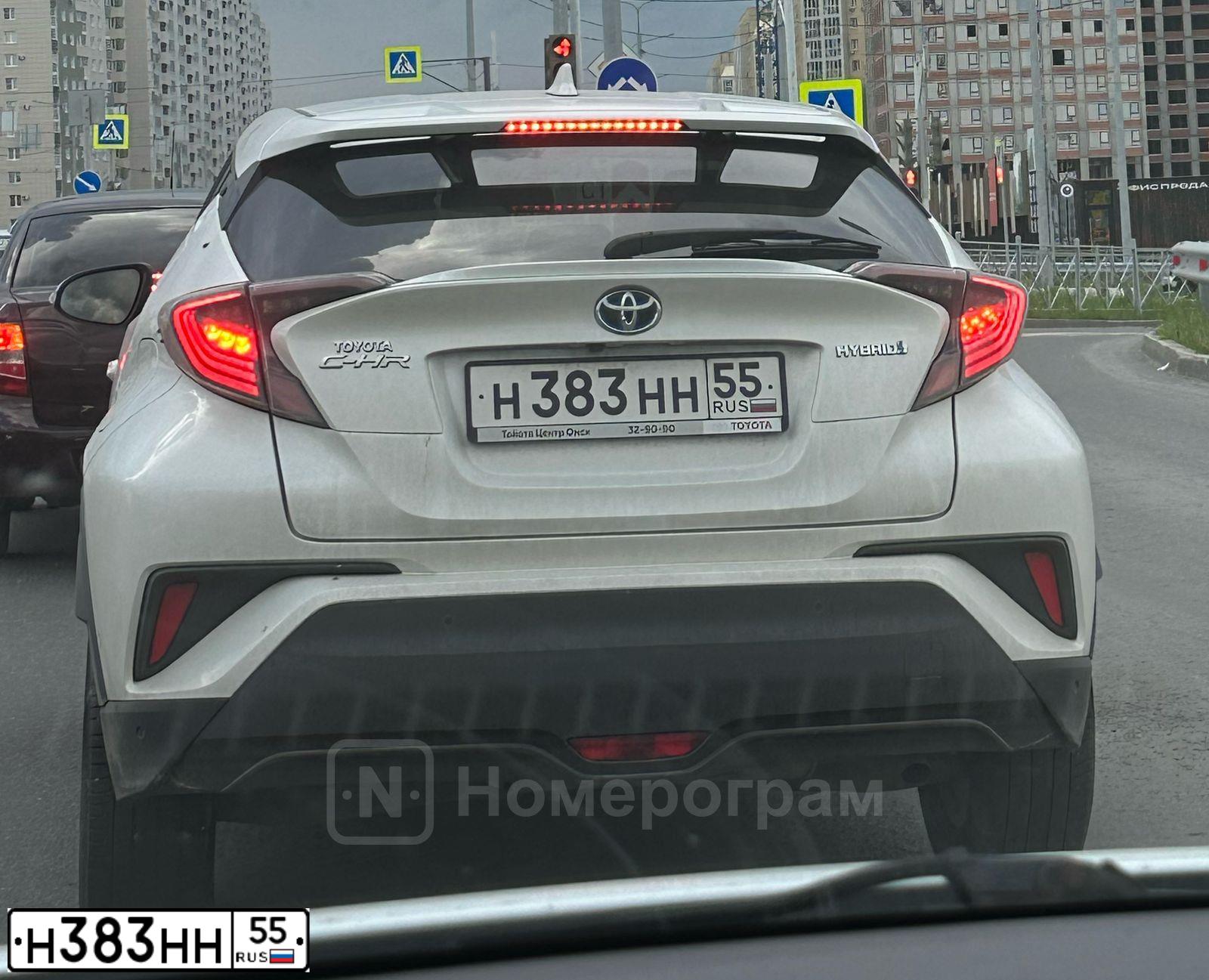 Фото автомобиля TOYOTA C-HR, 2018 — госномер А236ХЕ155