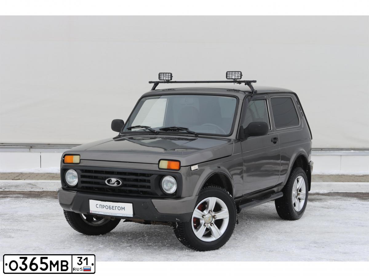 Фото автомобиля LADA 2121 NIVA, 2012 — госномер С136ВР136. Цвет: Золотисто-коричневый