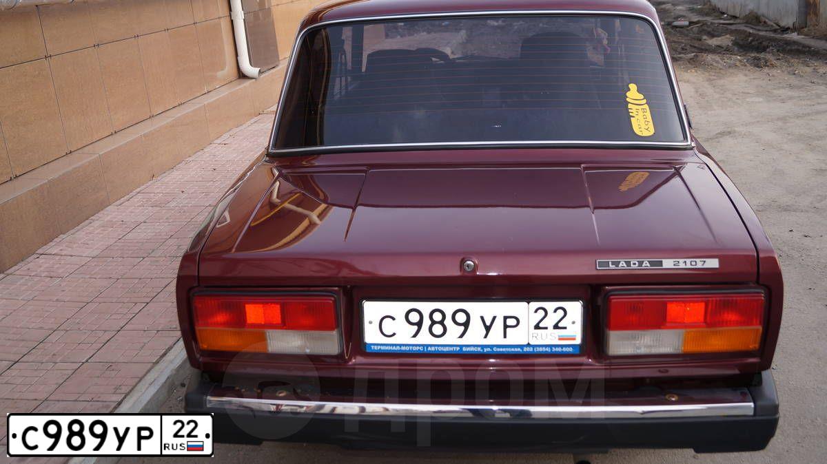 Фото автомобиля LADA 2107, 2012 — госномер С989УР22. Цвет: СЕРЕБРИСТО-КРАСНЫЙ