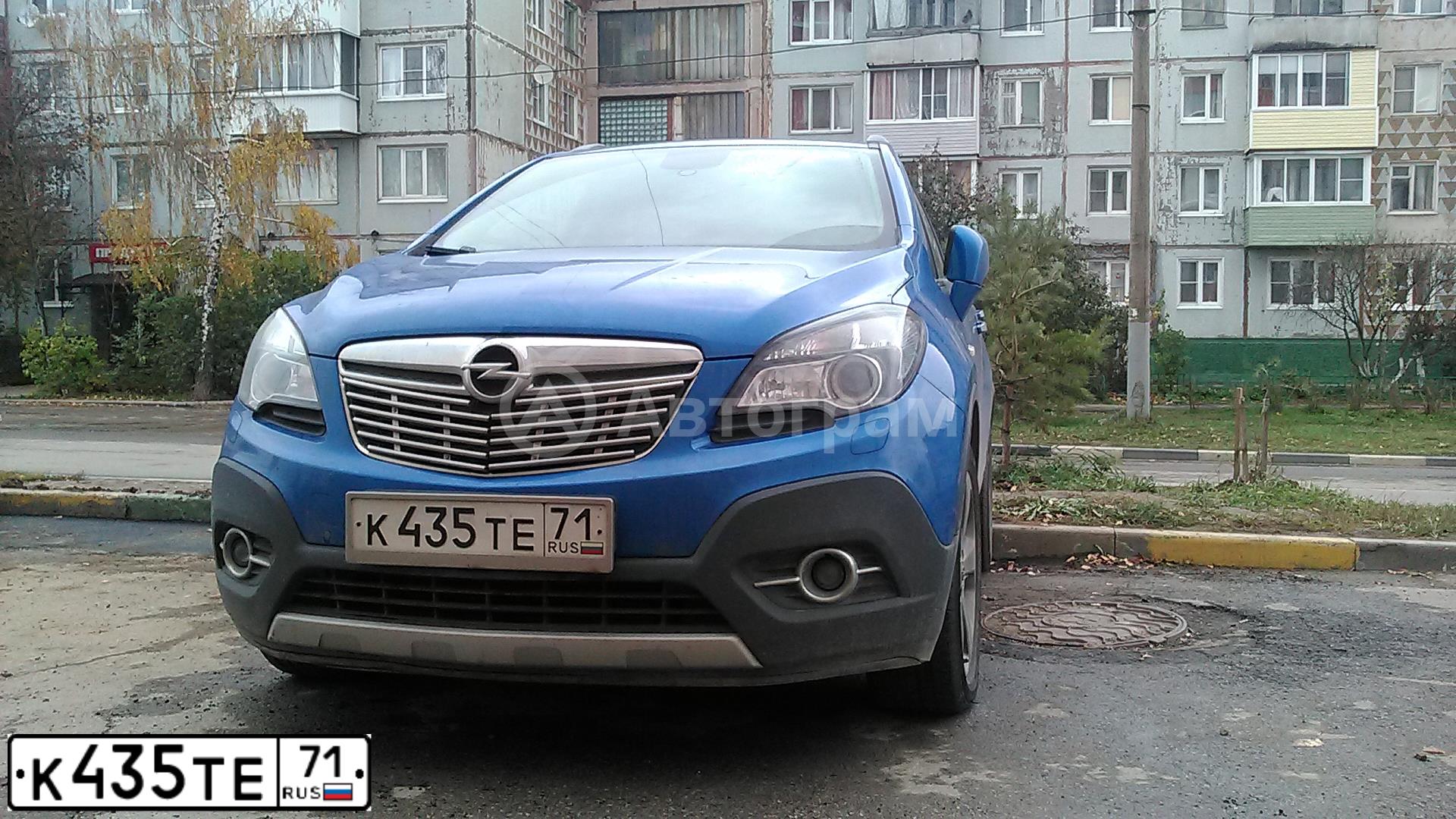Фото автомобиля OPEL MOKKA, 2013 — госномер К435ТЕ71. Цвет: синий