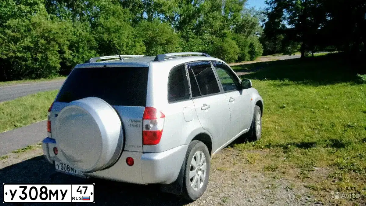 Фото автомобиля CHERY TIGGO, 2011 — госномер М138ТК10. Цвет: СЕРЕБРИСТЫЙ