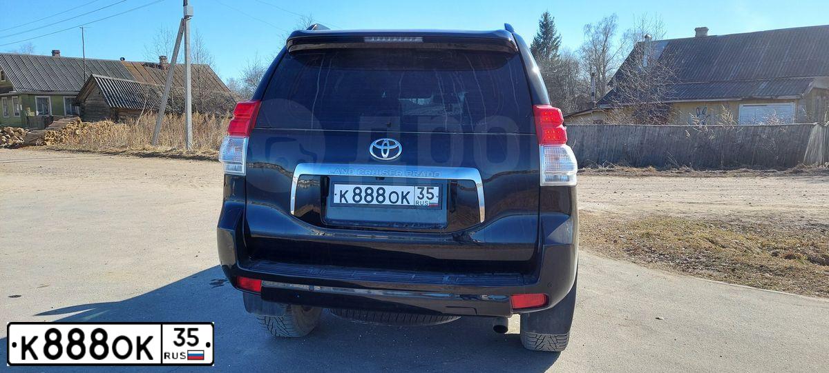 Фото автомобиля LANDROVER DISCOVERY, 2008 — госномер О370ХС29. Цвет: Темно-синий
