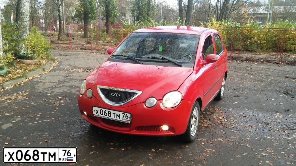 Фото автомобиля CHERY QQ6 /S21/, 2008 — госномер Х068ТМ76. Цвет: Красный