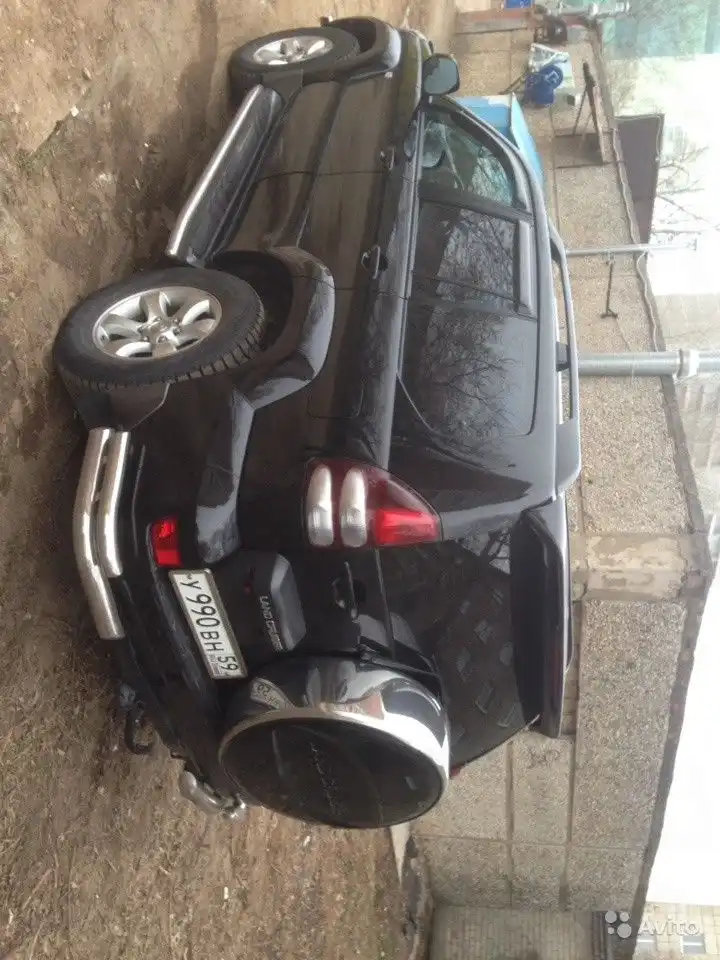 Фото автомобиля TOYOTA LANDCRUISER, 2007 — госномер Н800УТ72. Цвет: ЧЕРНЫЙ