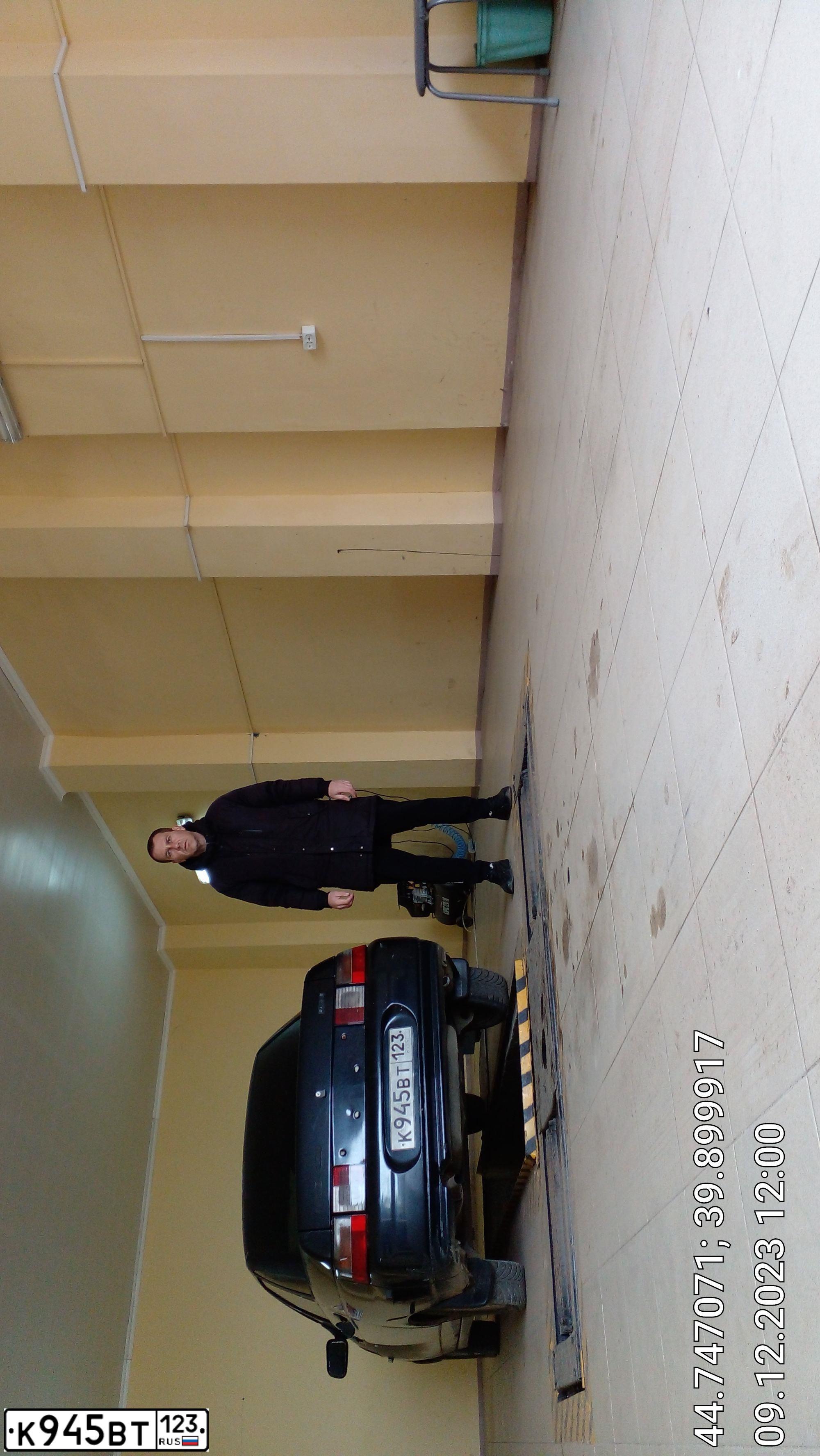 Фото автомобиля LADA 2110, 2007 — госномер К945ВТ123. Цвет: ГРАФИТОВЫЙ МЕТАЛЛИК
