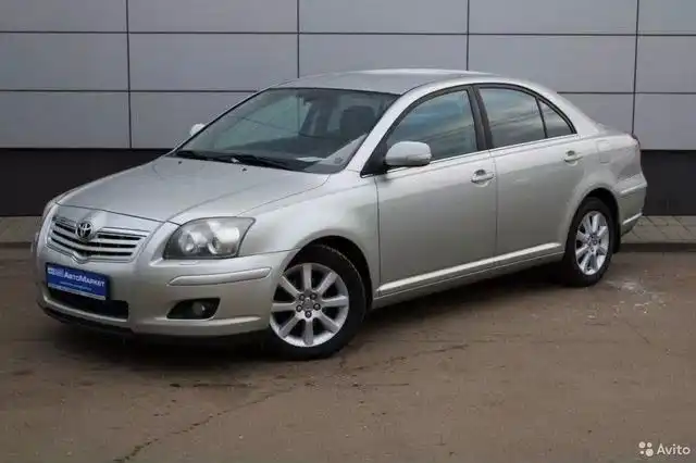 Фото автомобиля TOYOTA AVENSIS, 2007 — госномер В722ВТ37. Цвет: СВЕТЛО-СЕРЫЙ