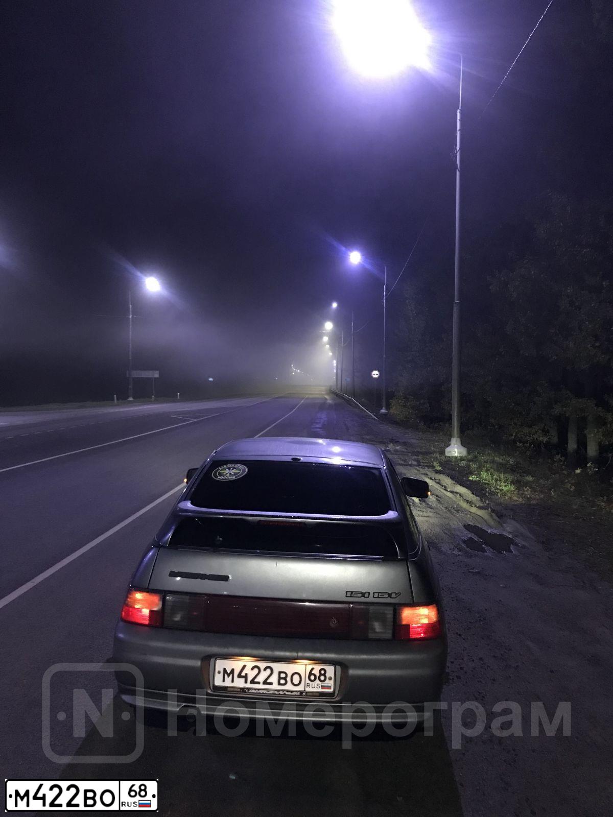 Фото автомобиля LADA 2112 LADA, 2006 — госномер М422ВО68. Цвет: СРЕДНИЙ СЕРО-ЗЕЛЕНЫЙ МЕТ.