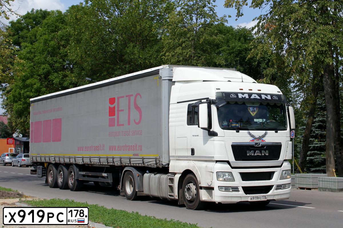 Фото автомобиля MAN TGX 18.XXX /4X2/, 2017 — госномер Х919РС178. Цвет: БЕЛЫЙ