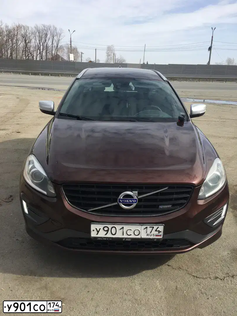 Фото автомобиля VOLVO XC60, 2013 — госномер У500СС69. Цвет: БАГРОВЫЙ