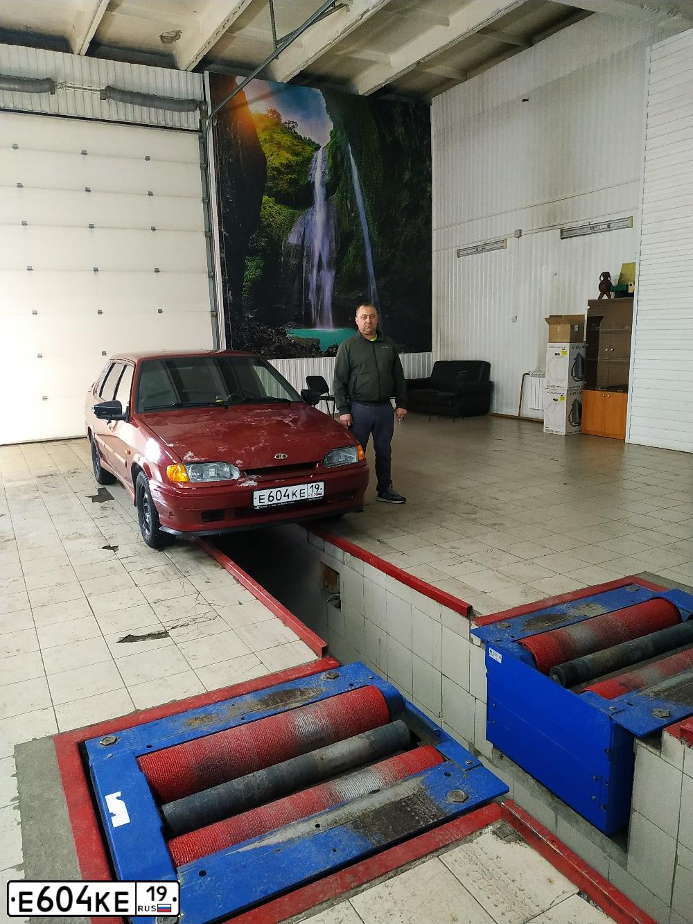 Фото автомобиля LADA 2115 SAMARA, 2008 — госномер Е086ЕВ122. Цвет: ЗОЛОТИСТО-КРАСНЫЙ