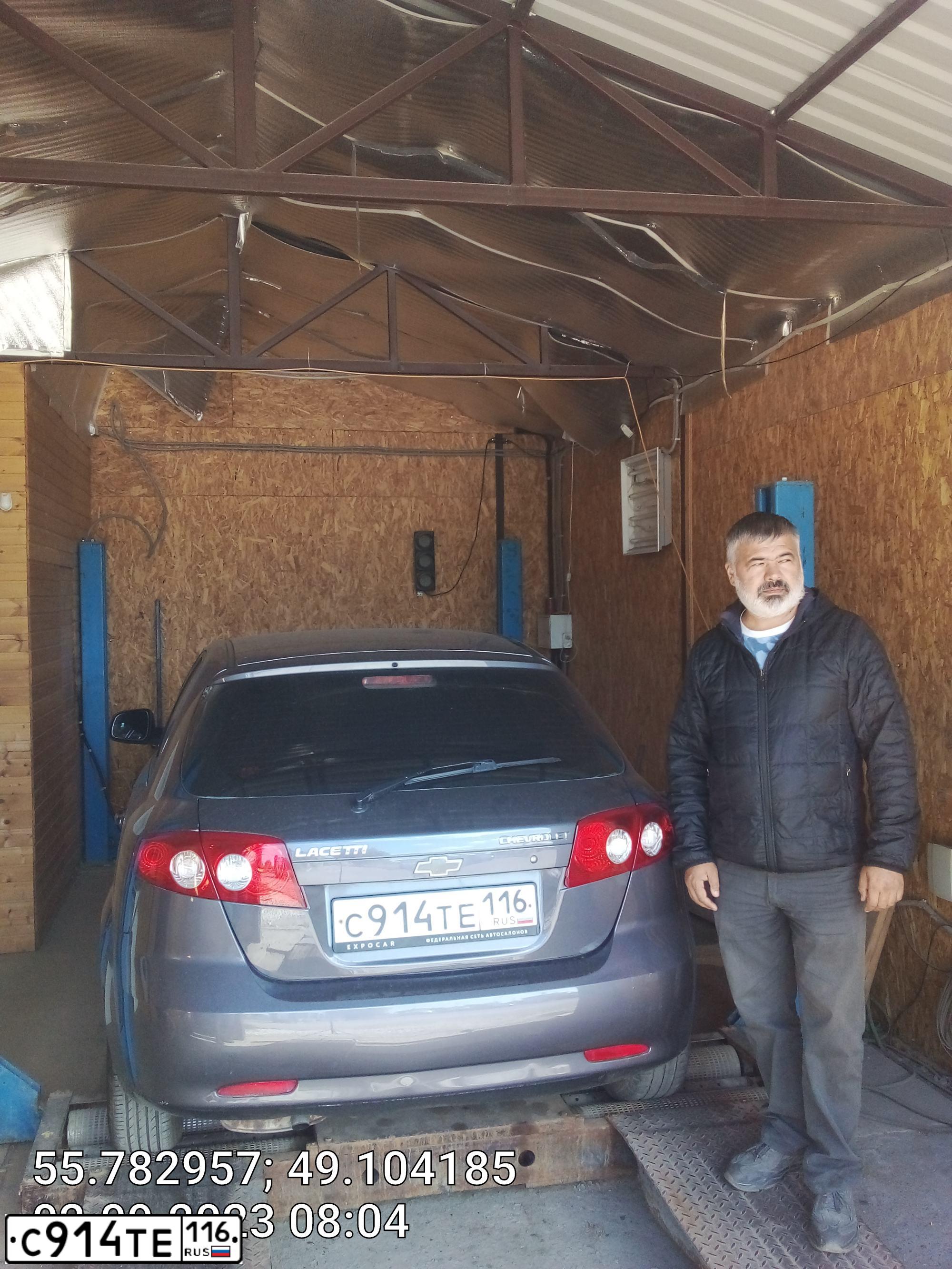 Фото автомобиля CHEVROLET LACETTI, 2012 — госномер С662ВХ716. Цвет: СЕРЫЙ