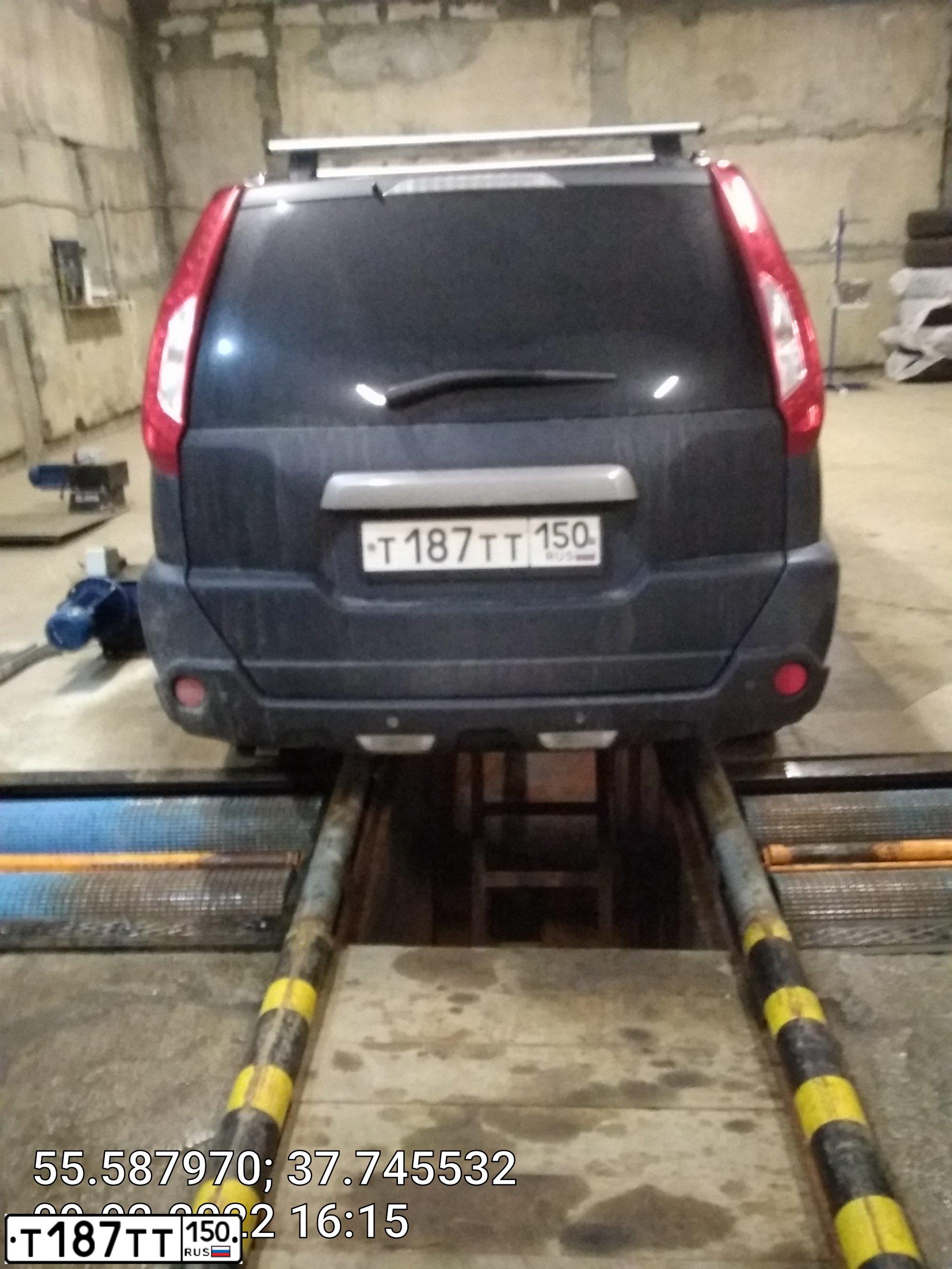 Фото автомобиля LADA 2110, 2004 — госномер Т187ТТ150. Цвет: СЕРЫЙ