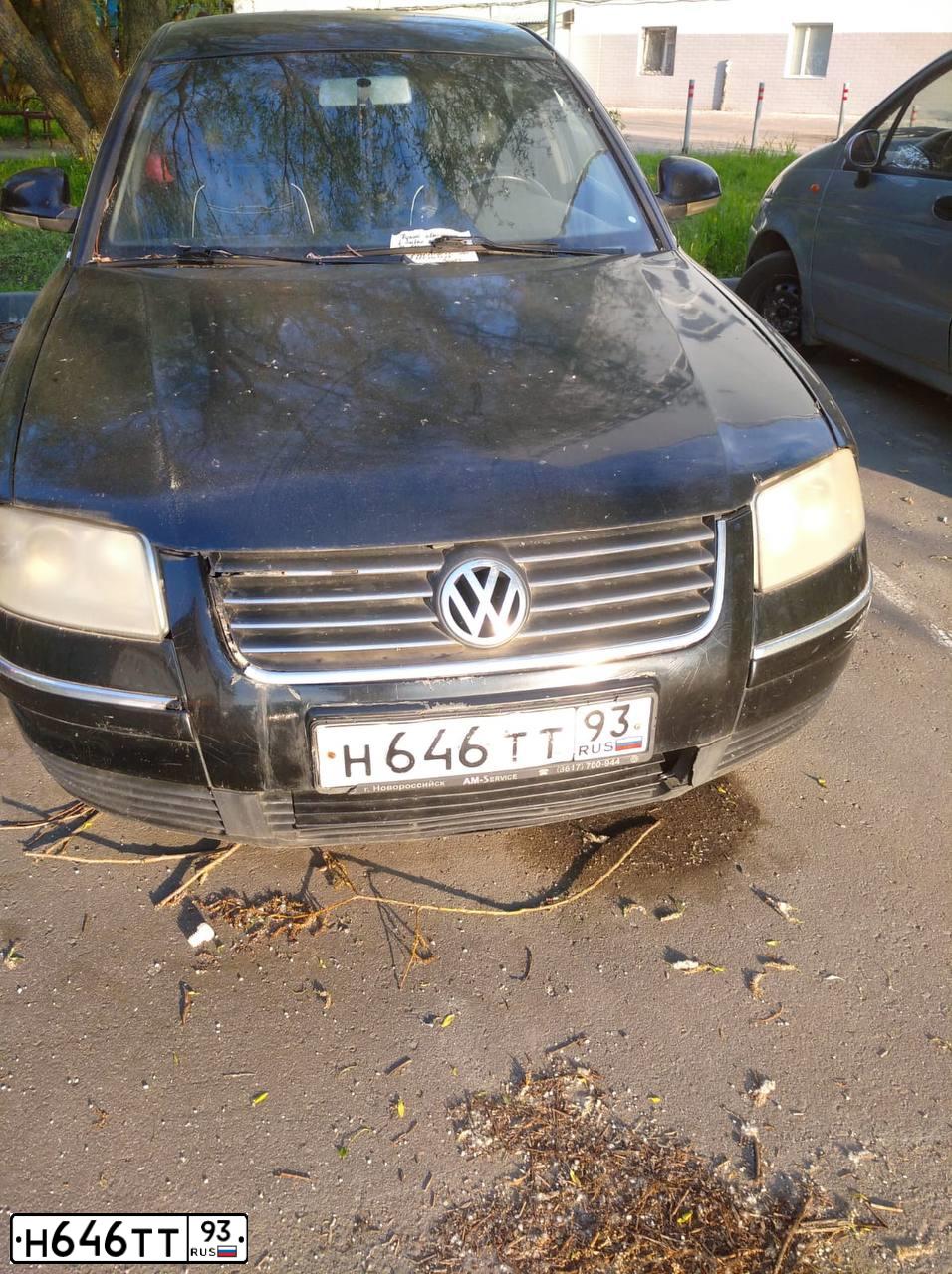 Фото автомобиля VOLKSWAGEN PASSAT, 2004 — госномер Н646ТТ93. Цвет: ЧЕРНЫЙ