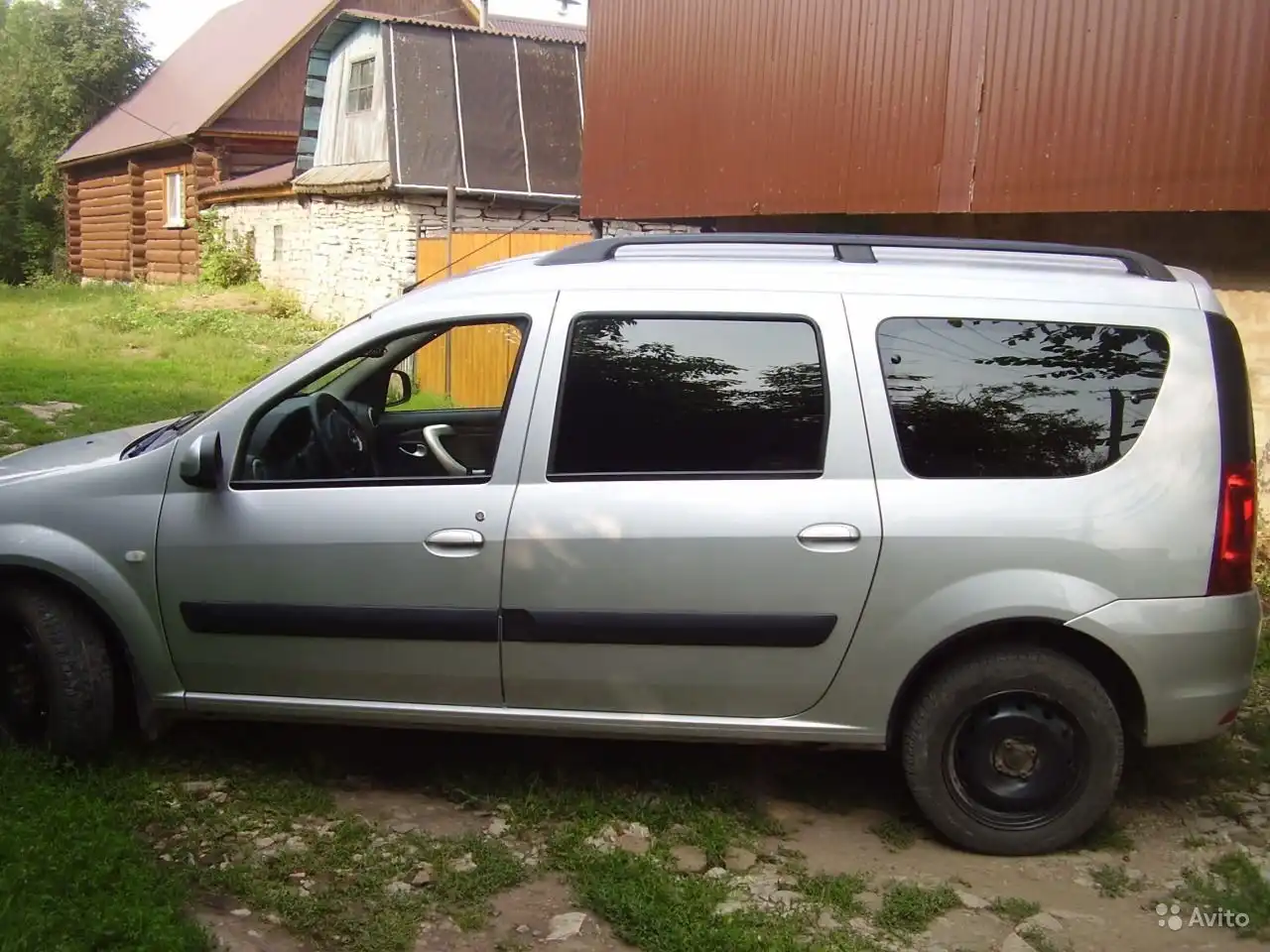 Фото автомобиля LADA LARGUS, 2013 — госномер О683ЕМ196. Цвет: СВЕТЛО СЕРЫЙ