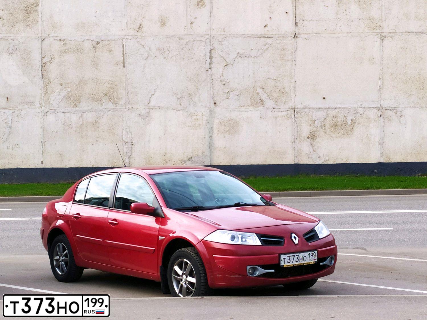 Фото автомобиля RENAULT MEGANE, 2008 — госномер Е544КМ797. Цвет: Красный