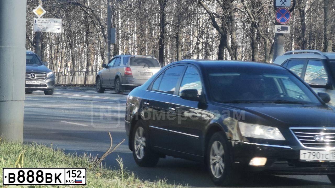 Фото автомобиля AUDI A5, 2009 — госномер В888ВК152. Цвет: ЧЕРНЫЙ
