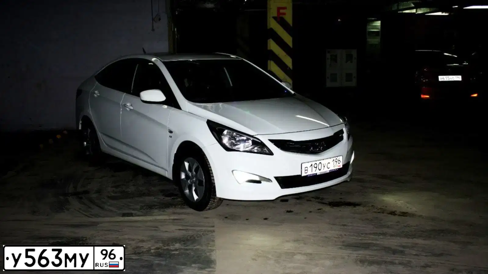 Фото автомобиля DAEWOO NEXIA, 2006 — госномер У563МУ96. Цвет: ГОЛУБОЙ