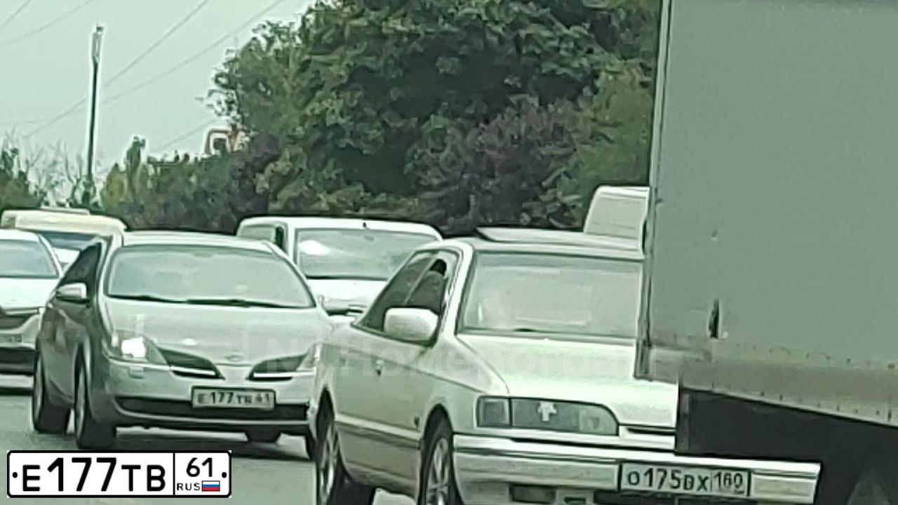 Фото автомобиля NISSAN PRIMERA, 2005 — госномер Е177ТВ61. Цвет: СЕРЕБРИСТЫЙ