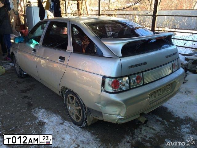 Фото автомобиля LADA 2112, 2003 — госномер Т012АМ23. Цвет: СЕРЕБРИСТЫЙ