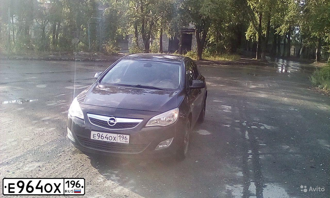 Фото автомобиля OPEL ASTRA, 2011 — госномер А960НЕ45. Цвет: ЧЕРНЫЙ