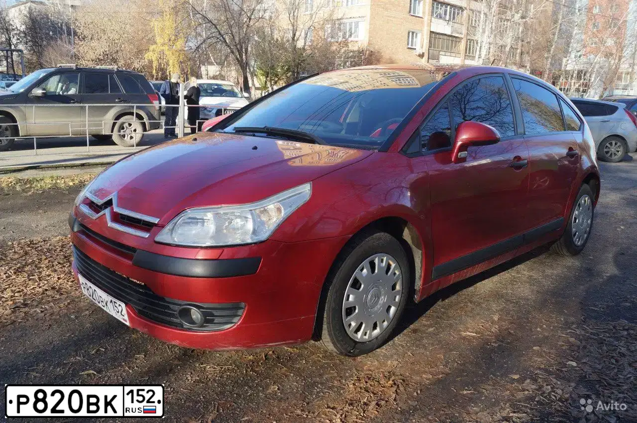 Фото автомобиля MITSUBISHI OUTLANDER, 2013 — госномер Н468ВС40. Цвет: БЕЛЫЙ