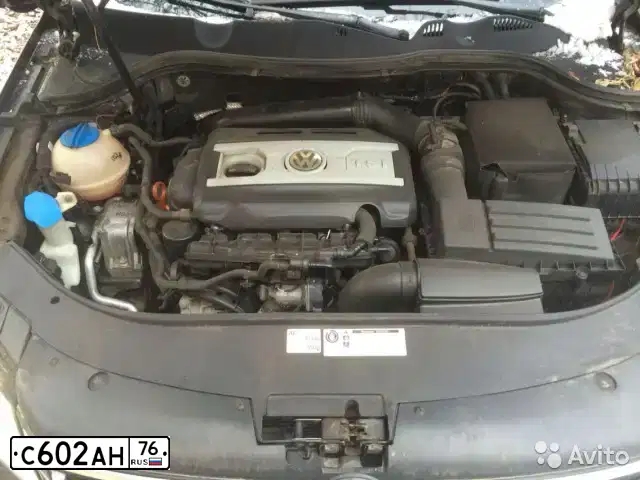 Фото автомобиля VOLKSWAGEN PASSAT, 2011 — госномер О148УА33. Цвет: Коричневый