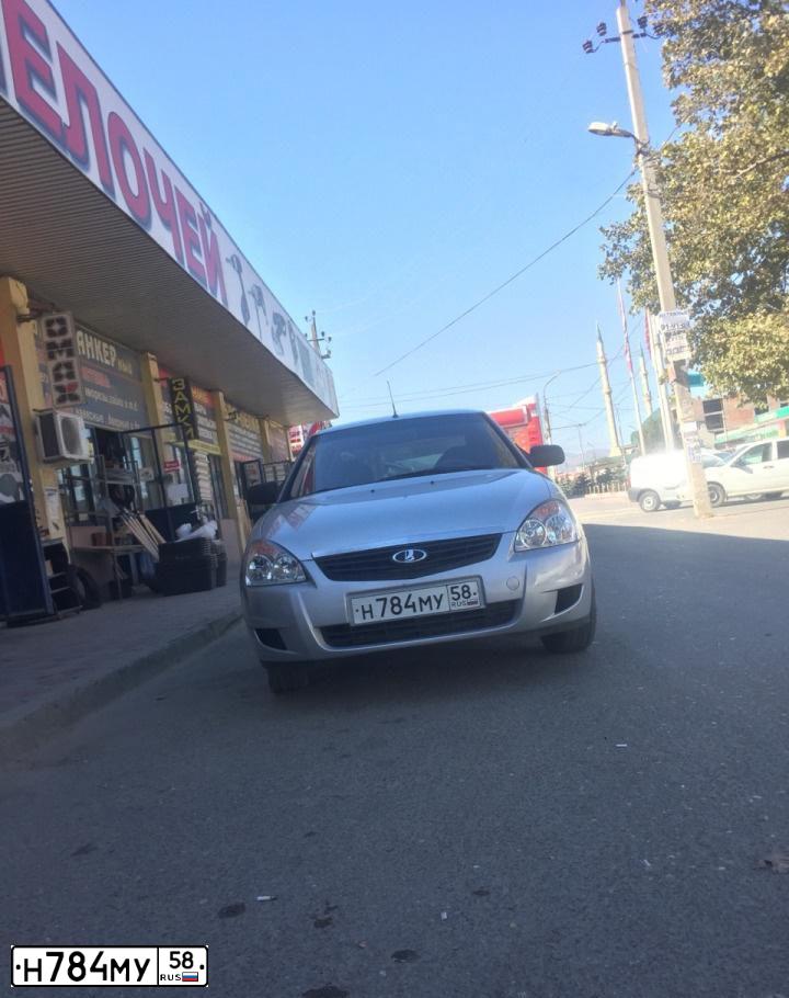 Фото автомобиля LADA 2170 PRIORA, 2010 — госномер О575ОН05. Цвет: СВЕТЛО-СЕРЕБРИСТЫЙ МЕТАЛ