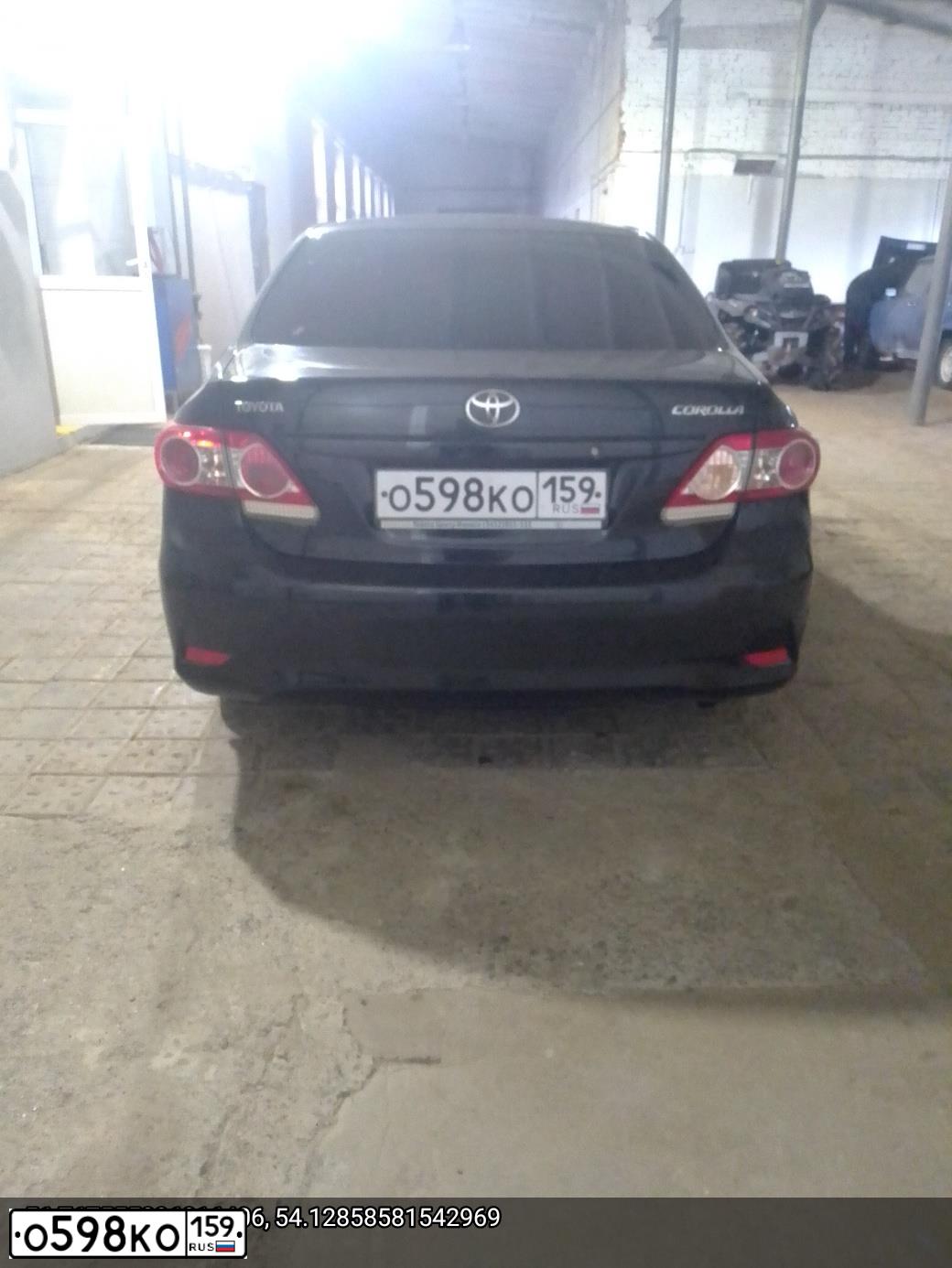 Фото автомобиля TOYOTA COROLLA, 2010 — госномер О598КО159. Цвет: ЧЕРНЫЙ
