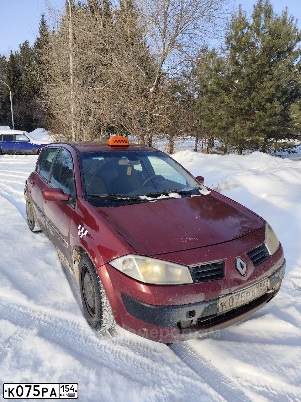Фото автомобиля RENAULT MEGANE, 2004 — госномер К075РА154
