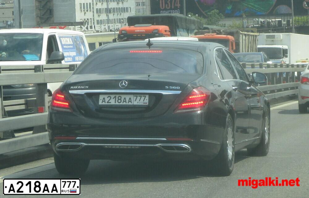 Фото автомобиля MERCEDES S-KLASSE, 2014 — госномер А218АА777. Цвет: ЧЕРНЫЙ