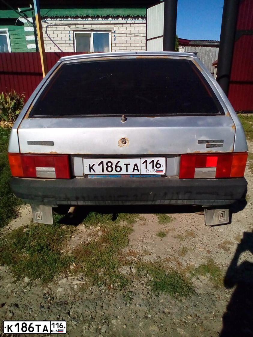 Фото автомобиля LADA 2109 SAMARA, 2003 — госномер К186ТА116. Цвет: Светло-Серебристый металлик