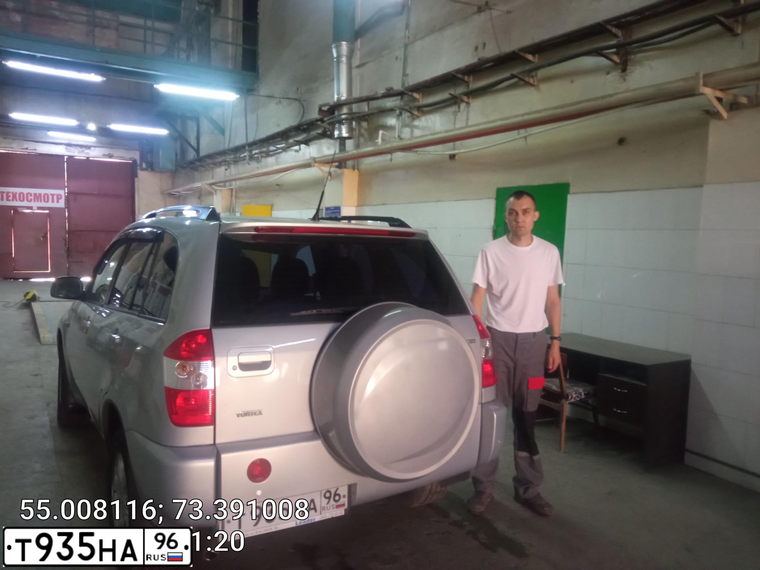 Фото автомобиля TAGAZ Z TINGO, 2011 — госномер А136ОС155. Цвет: СЕРЕБРИСТЫЙ